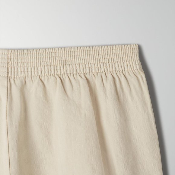 Aritzia Wilfred Free Nova 3" Short - Picture 3 of 6